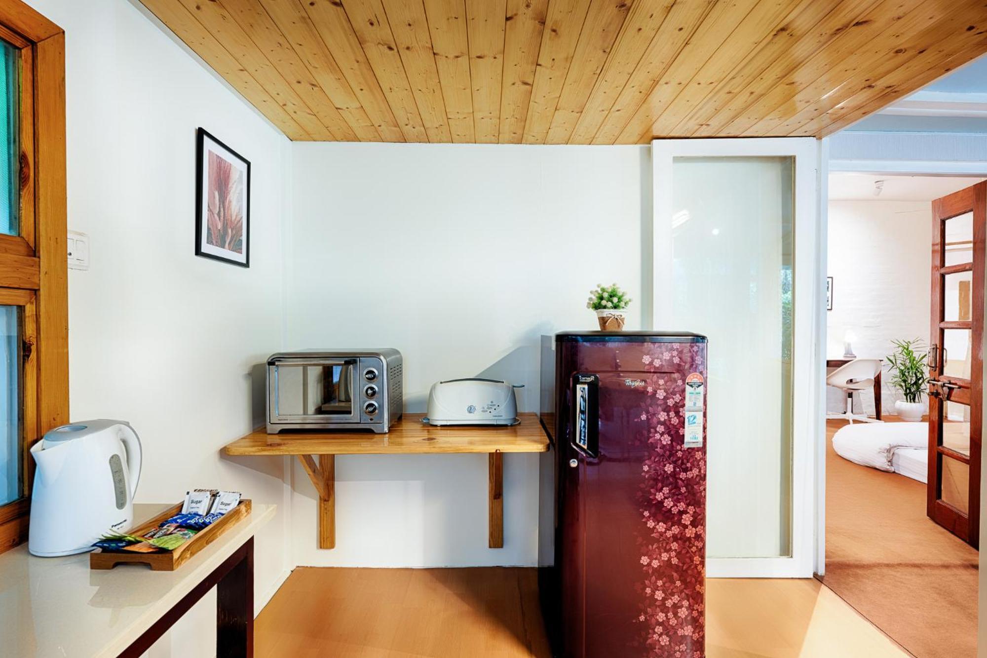 International Travellers' Hostel By Ith Stays Varanasi Esterno foto