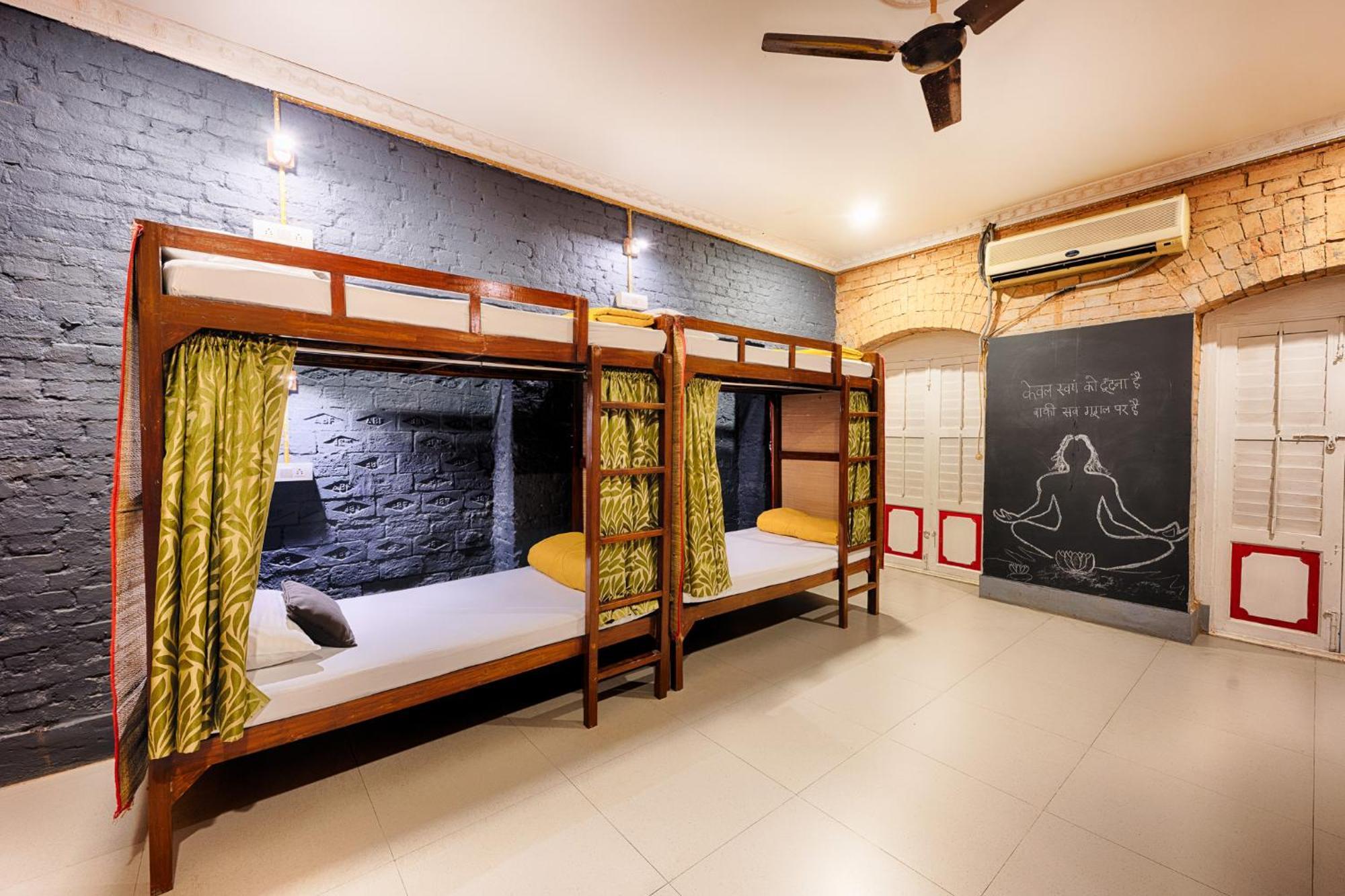 International Travellers' Hostel By Ith Stays Varanasi Camera foto