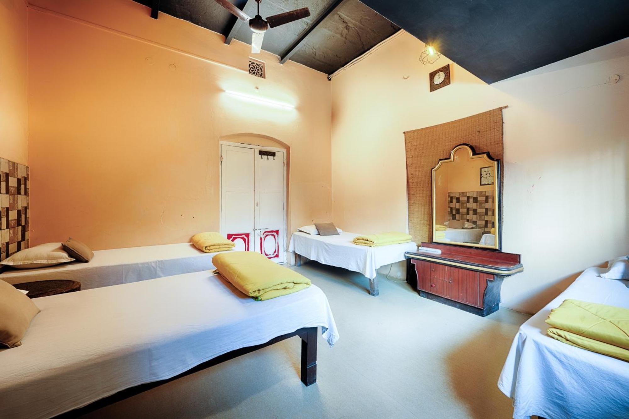 International Travellers' Hostel By Ith Stays Varanasi Camera foto